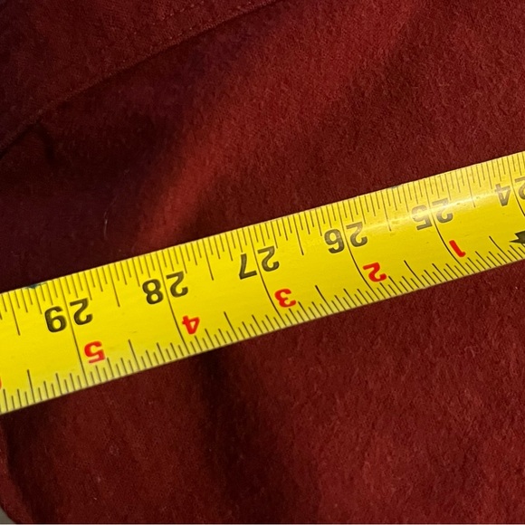 Men's Ridgecut Casual Button-Down Shirt in Burgundy - Picture 8 of 10